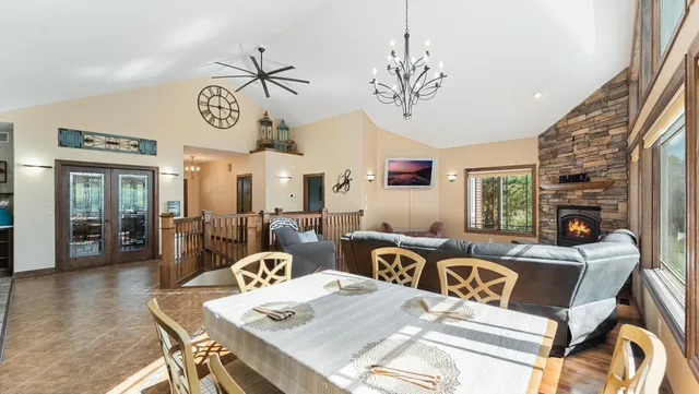 $959,000 | 3191 Crestwood Drive Northeast, Alexandria, MN 56308