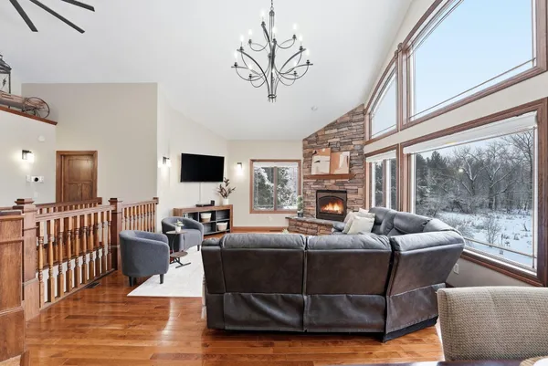 $959,000 | 3191 Crestwood Drive Northeast, Alexandria, MN 56308