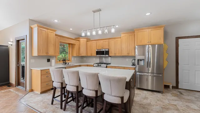 $959,000 | 3191 Crestwood Drive Northeast, Alexandria, MN 56308