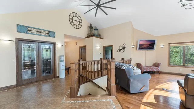 $959,000 | 3191 Crestwood Drive Northeast, Alexandria, MN 56308