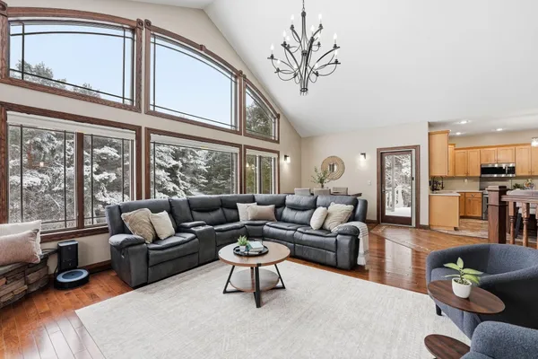 $959,000 | 3191 Crestwood Drive Northeast, Alexandria, MN 56308