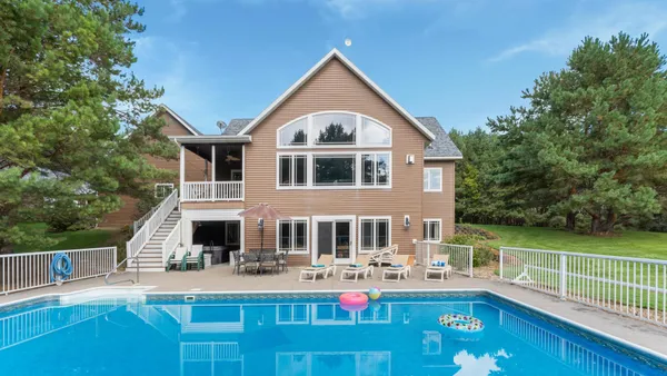 $959,000 | 3191 Crestwood Drive Northeast, Alexandria, MN 56308