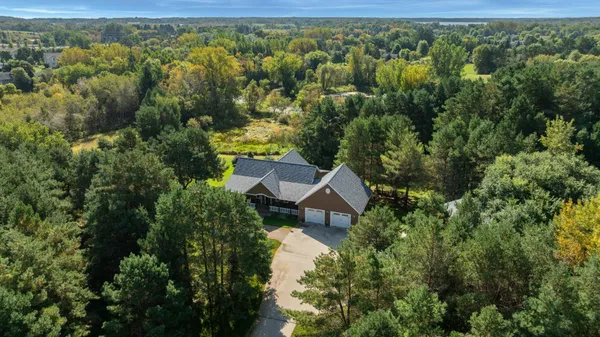 $959,000 | 3191 Crestwood Drive Northeast, Alexandria, MN 56308