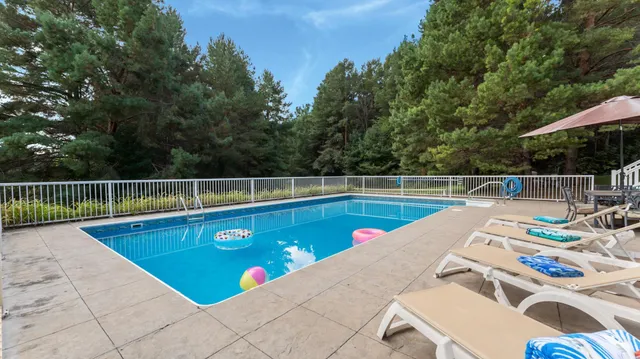 $959,000 | 3191 Crestwood Drive Northeast, Alexandria, MN 56308