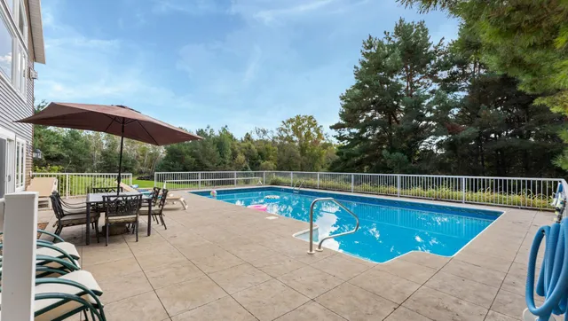 $959,000 | 3191 Crestwood Drive Northeast, Alexandria, MN 56308