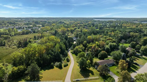 $959,000 | 3191 Crestwood Drive Northeast, Alexandria, MN 56308