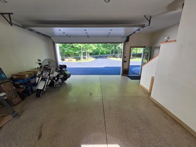 $399,999 | 881 River Road, Livermore, ME 04253