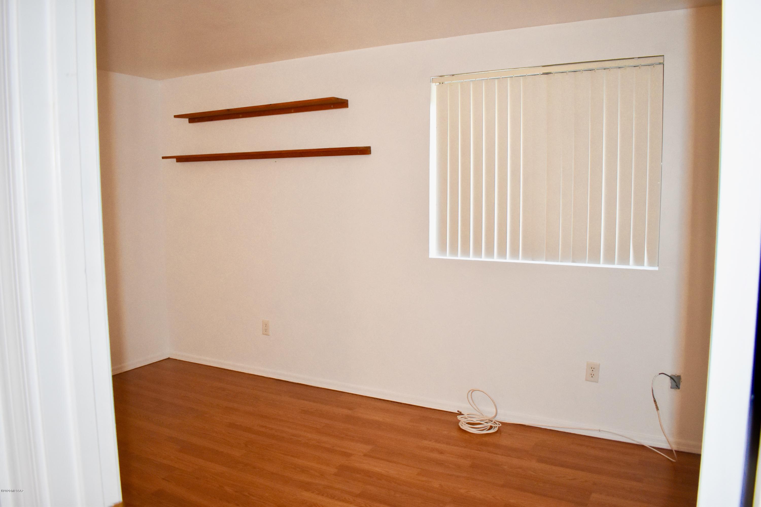350 North Silverbell Road Tucson, AZ 85745 - Photo 14 of 26