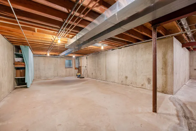 a view of empty room