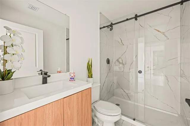 $379,900 | 6336 Chorus Drive, Mascotte, FL 34753