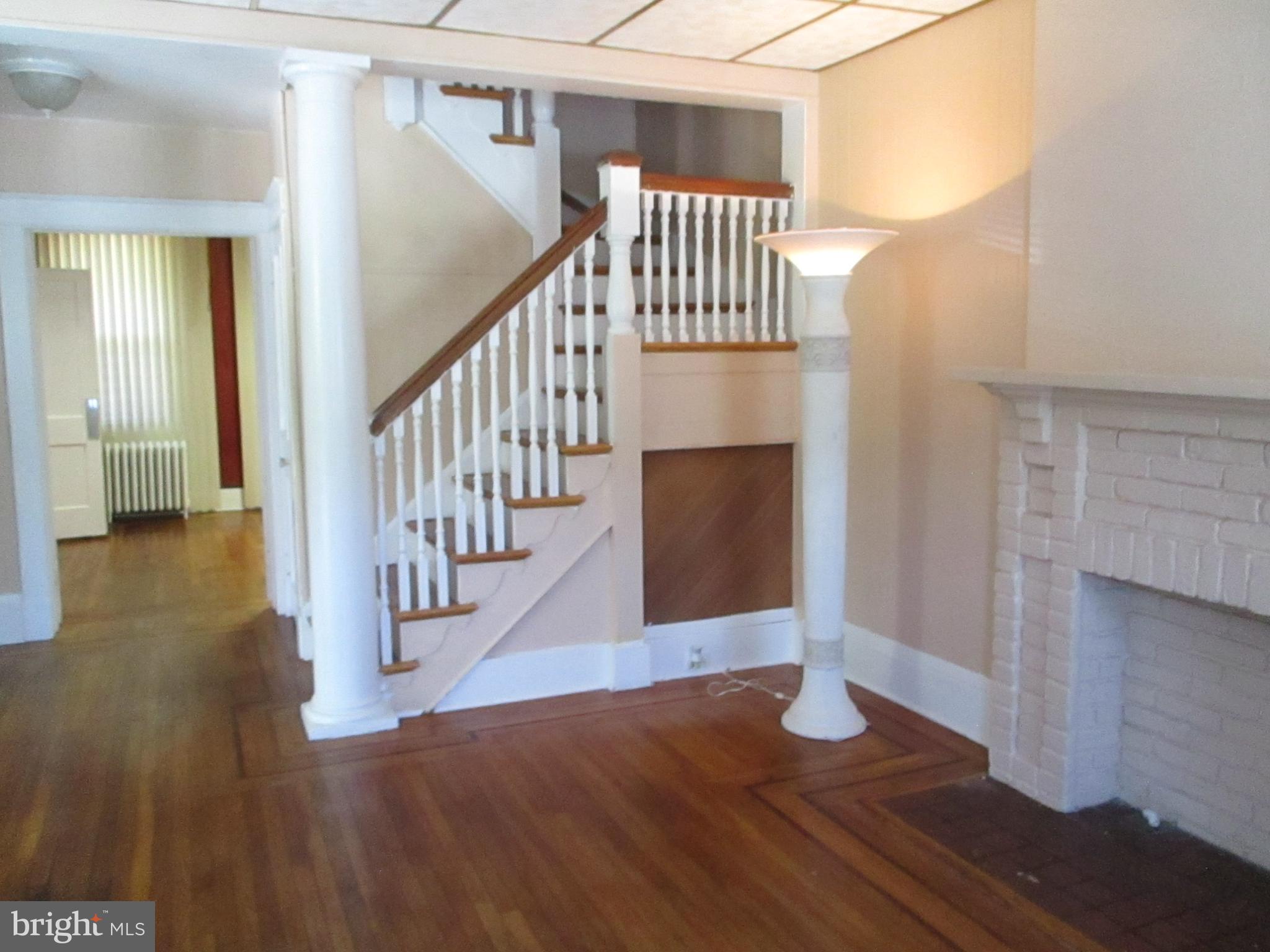 3325 Winterbourne Road Baltimore, MD 21216 - Photo 4 of 11 Gallery Image 4