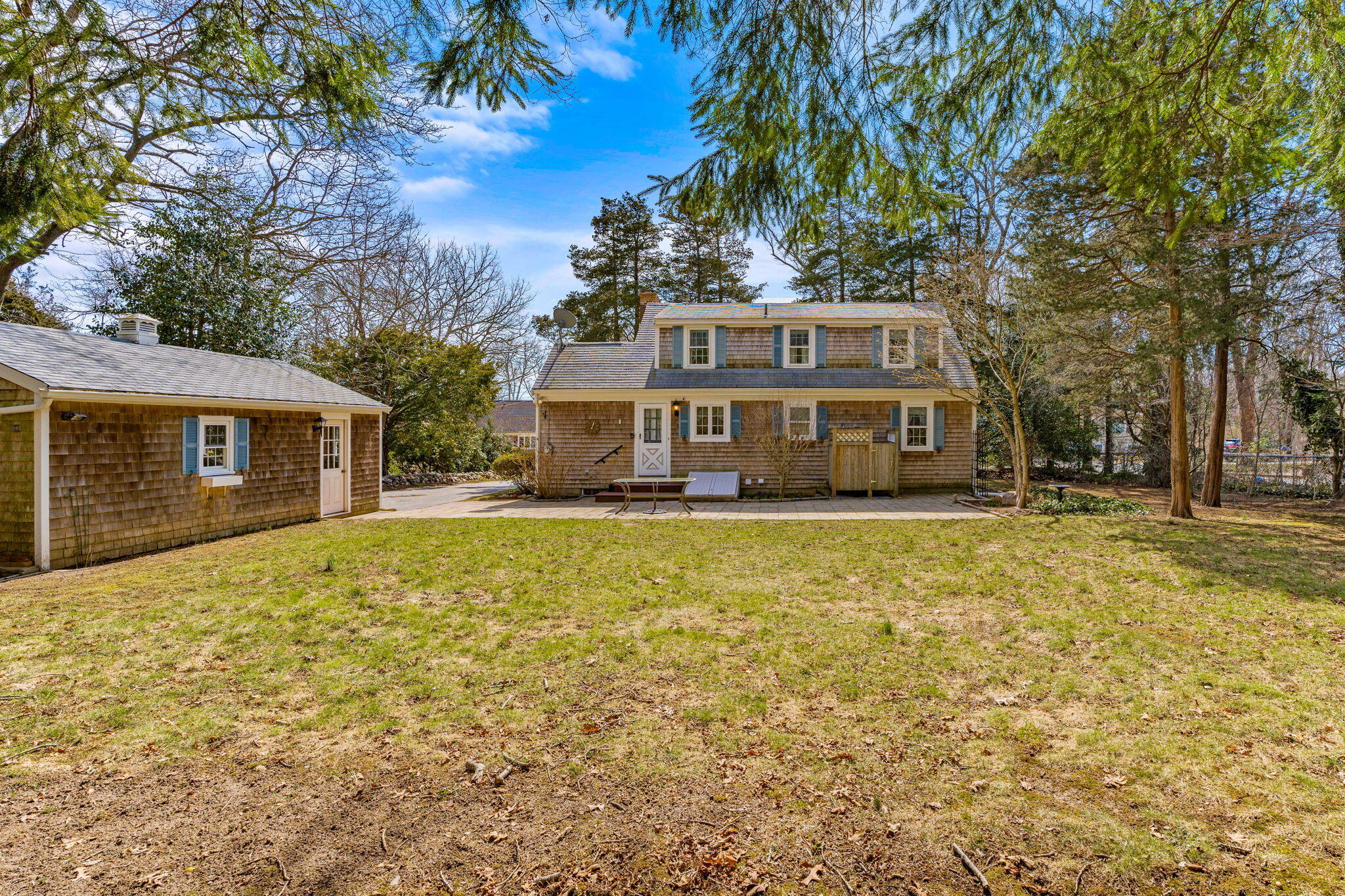 46 Rogers Road Falmouth, MA 02540 - Photo 5 of 29 8-web-or-mls-46 Rogers Rd Hi Res-2