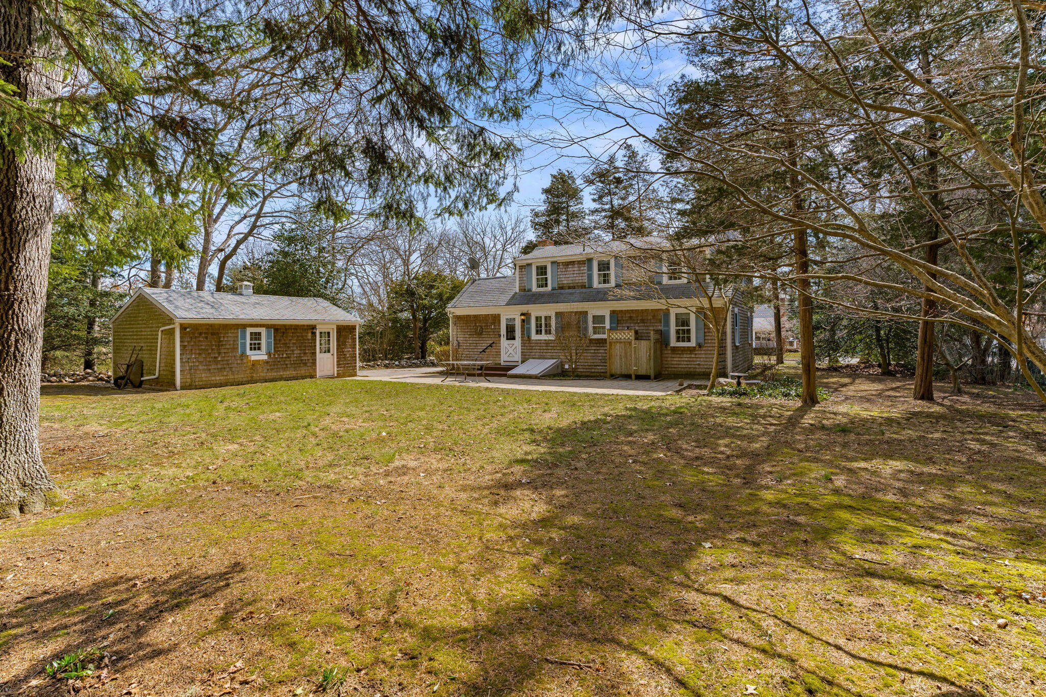 46 Rogers Road Falmouth, MA 02540 - Photo 6 of 29 9-web-or-mls-46 Rogers Rd Hi Res