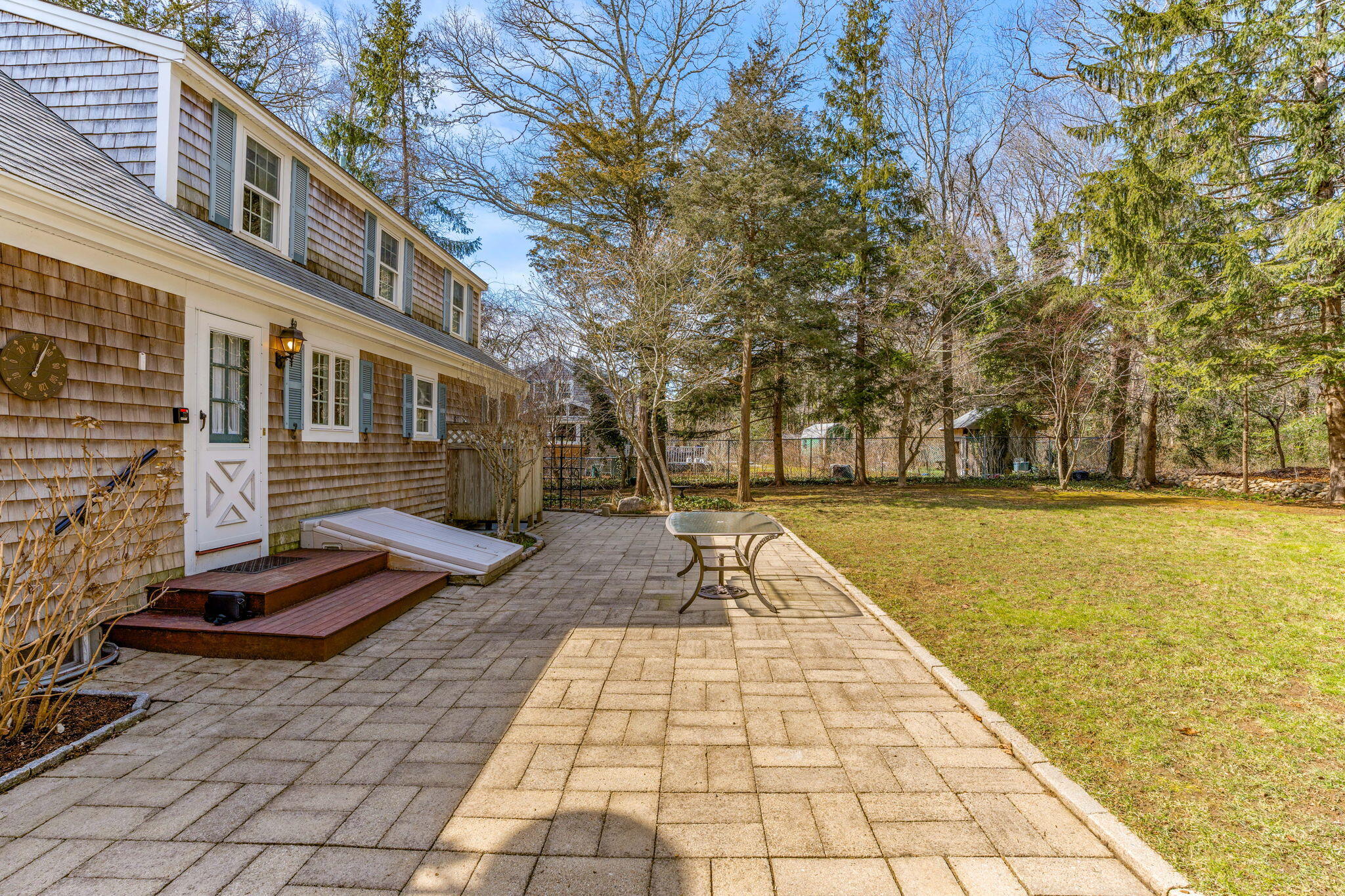 46 Rogers Road Falmouth, MA 02540 - Photo 7 of 29 11-web-or-mls-46 Rogers Rd Hi Res-4