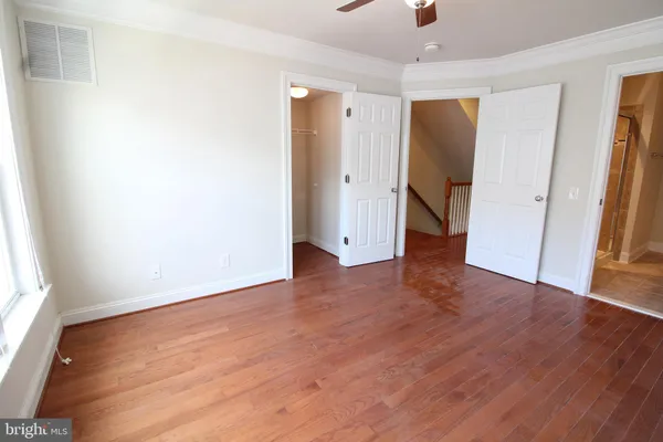 $3,897 | 3086 Waterloo Lane, Fairfax, VA 22031