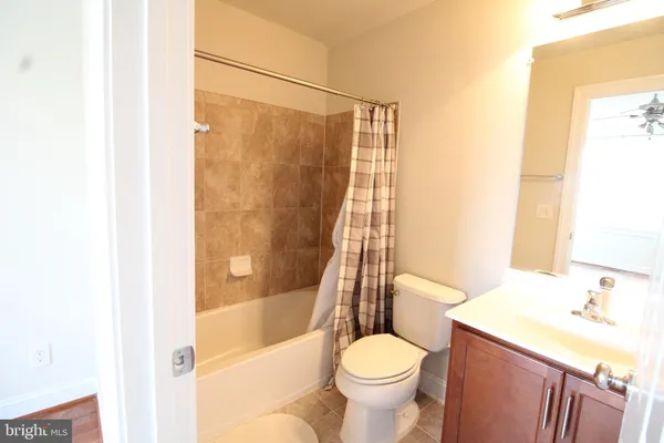 $3,897 | 3086 Waterloo Lane, Fairfax, VA 22031