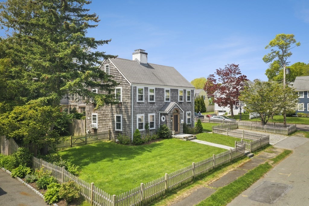 1 Mansion Road, Marblehead, MA 01945 Compass