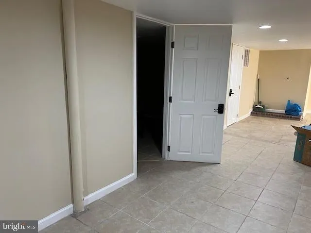 $3,500 | 2800 Basement W 4 Rooms Centreville Road, Herndon, VA 20171