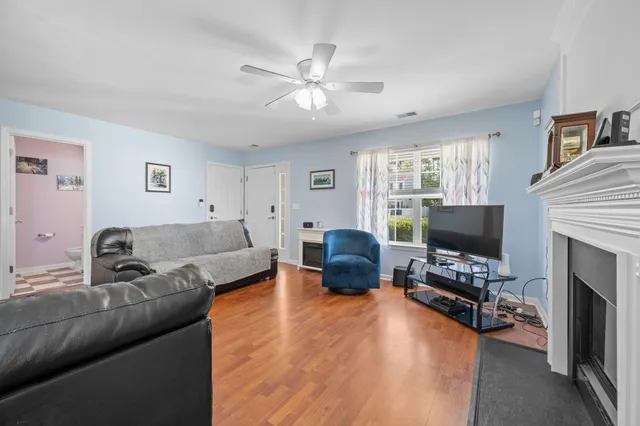 $540,000 | 1130 Peninsula Cove Drive, Charleston, SC 29492