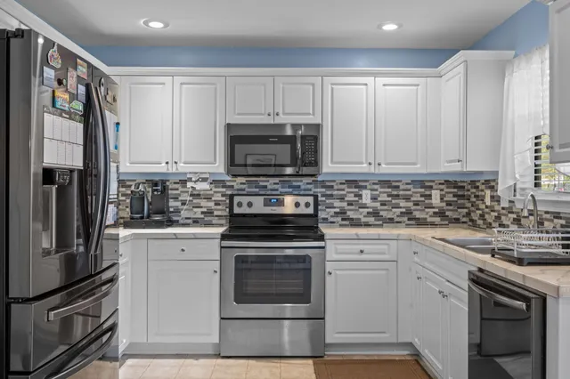 $540,000 | 1130 Peninsula Cove Drive, Charleston, SC 29492