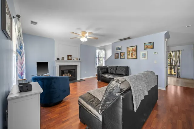 $540,000 | 1130 Peninsula Cove Drive, Charleston, SC 29492