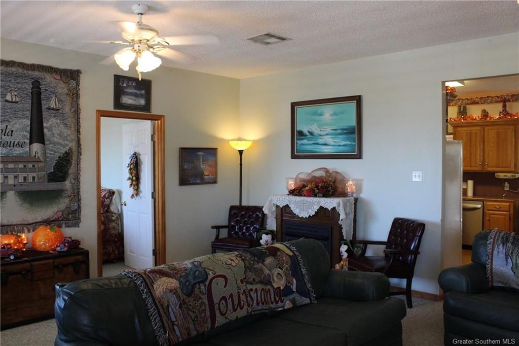 156 West Harbor Drive Lake Charles, LA 70607 - Photo 2 of 34