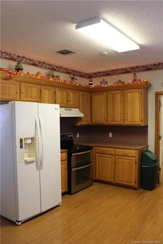 $399,900 | 156 West Harbor Drive, Lake Charles, LA 70607