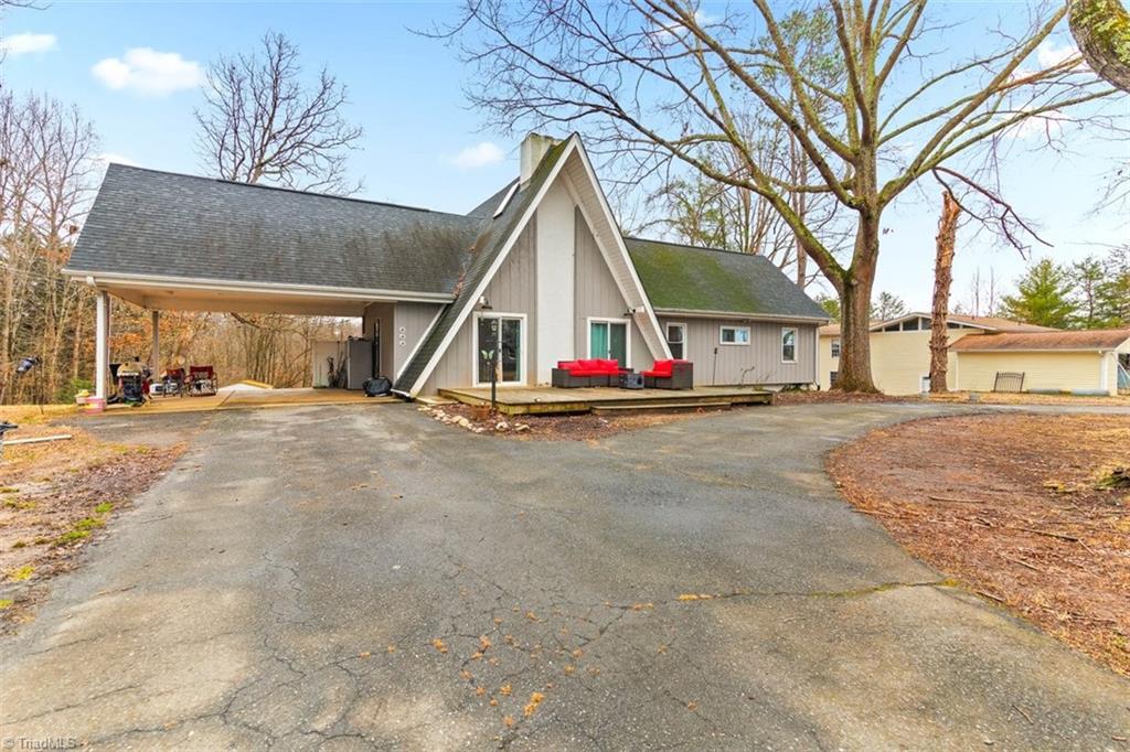 555 Jackson Road Mount Airy, NC 27030 - Photo 2 of 43 Circular Drive