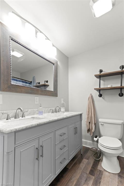 555 Jackson Road Mount Airy, NC 27030 - Photo 25 of 43 Bath off of Hallway