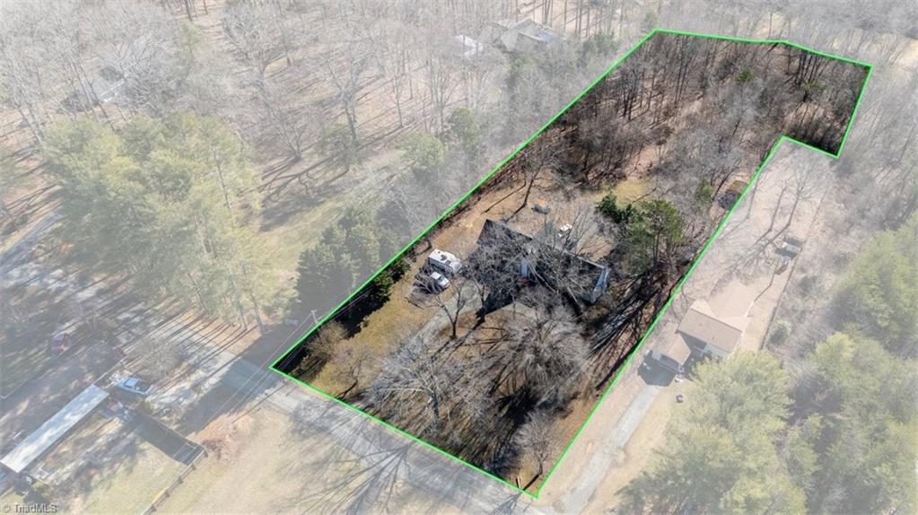 555 Jackson Road Mount Airy, NC 27030 - Photo 7 of 43 Gallery Image 7