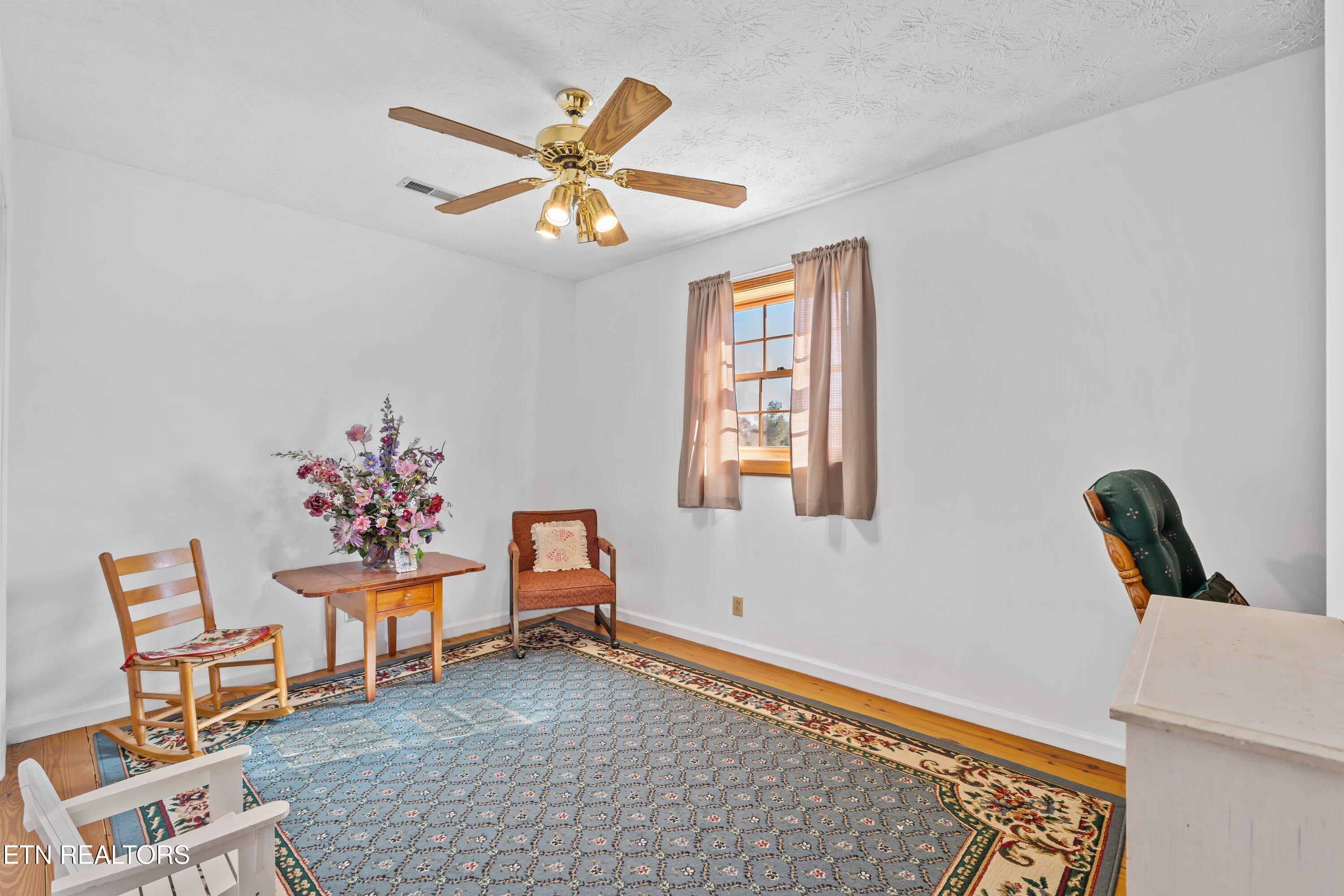 1130 Thompson Bridge Road Maryville, TN 37801 - Photo 26 of 41 1130 Thompson Bridge Rd 18
