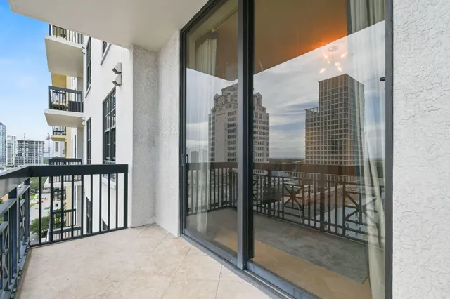 $9,750 | 701 South Olive Avenue, Unit 818, West Palm Beach, FL 33401