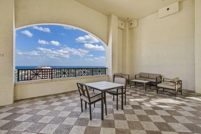 $9,750 | 701 South Olive Avenue, Unit 818, West Palm Beach, FL 33401