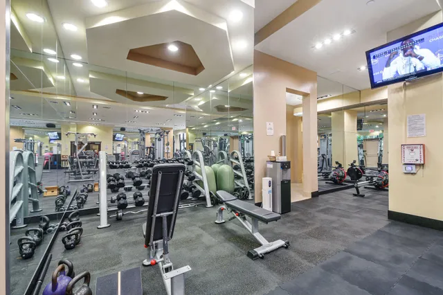 $9,750 | 701 South Olive Avenue, Unit 818, West Palm Beach, FL 33401