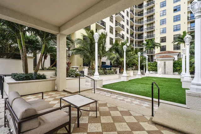 $9,750 | 701 South Olive Avenue, Unit 818, West Palm Beach, FL 33401