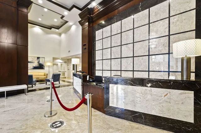 $9,750 | 701 South Olive Avenue, Unit 818, West Palm Beach, FL 33401