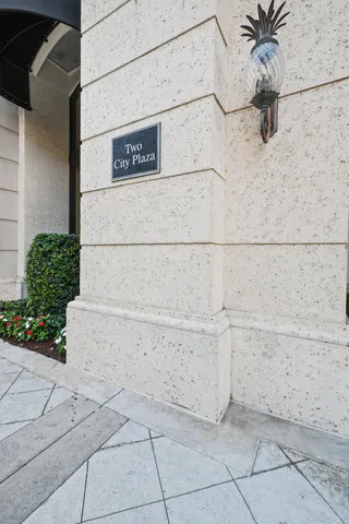 $9,750 | 701 South Olive Avenue, Unit 818, West Palm Beach, FL 33401