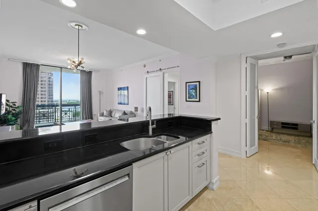 $9,750 | 701 South Olive Avenue, Unit 818, West Palm Beach, FL 33401
