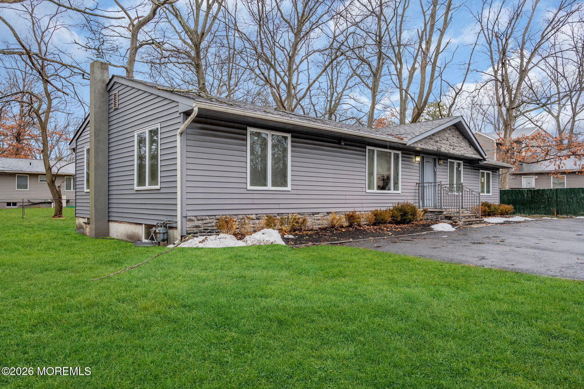 435 East County Line Road Lakewood, NJ 08701 - Photo 4 of 41 4-web-or-mls-DSC04172-1