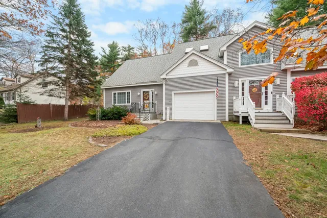 $499,999 | 286 Londonderry Turnpike, Unit A, Hooksett, NH 03106