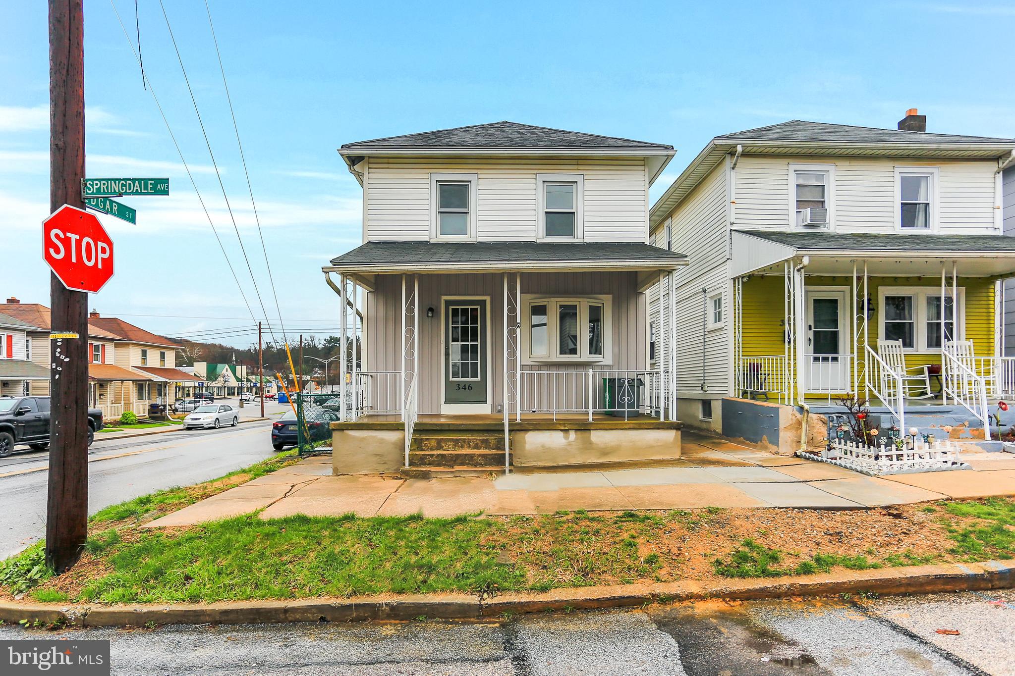 346 Springdale Road York, PA 17403 - Photo 1 of 38 Gallery Image 1