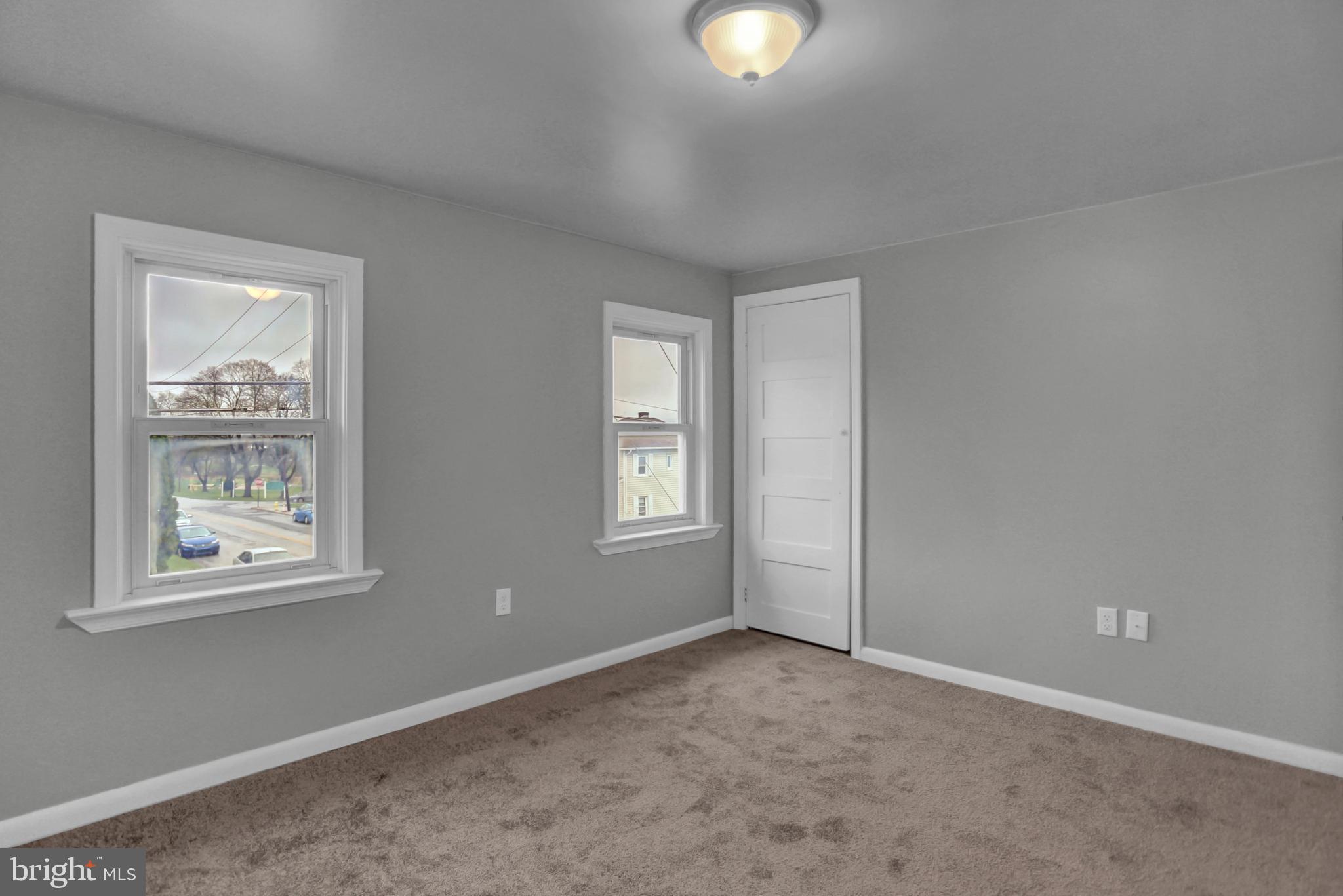 346 Springdale Road York, PA 17403 - Photo 21 of 38 Gallery Image 21