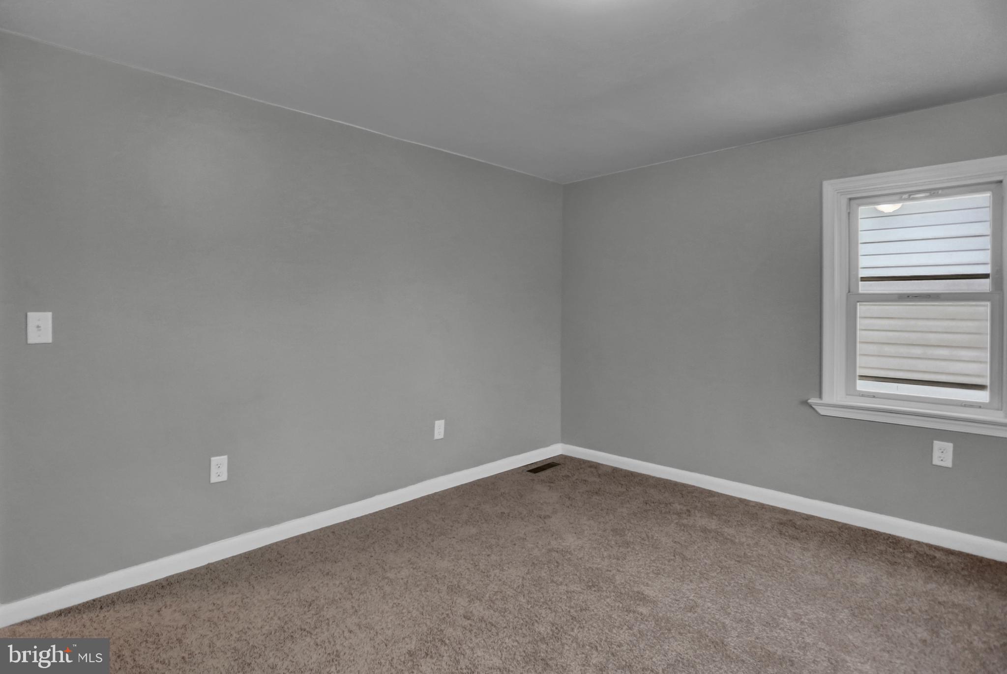 346 Springdale Road York, PA 17403 - Photo 23 of 38 Gallery Image 23