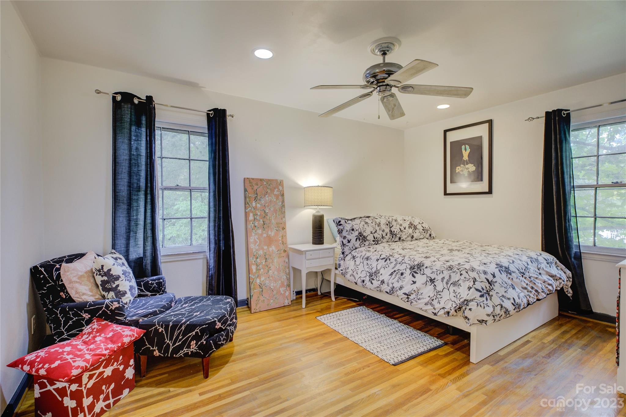 5914 Sharon Road Charlotte, NC 28210 - Photo 12 of 31 Gallery Image 12