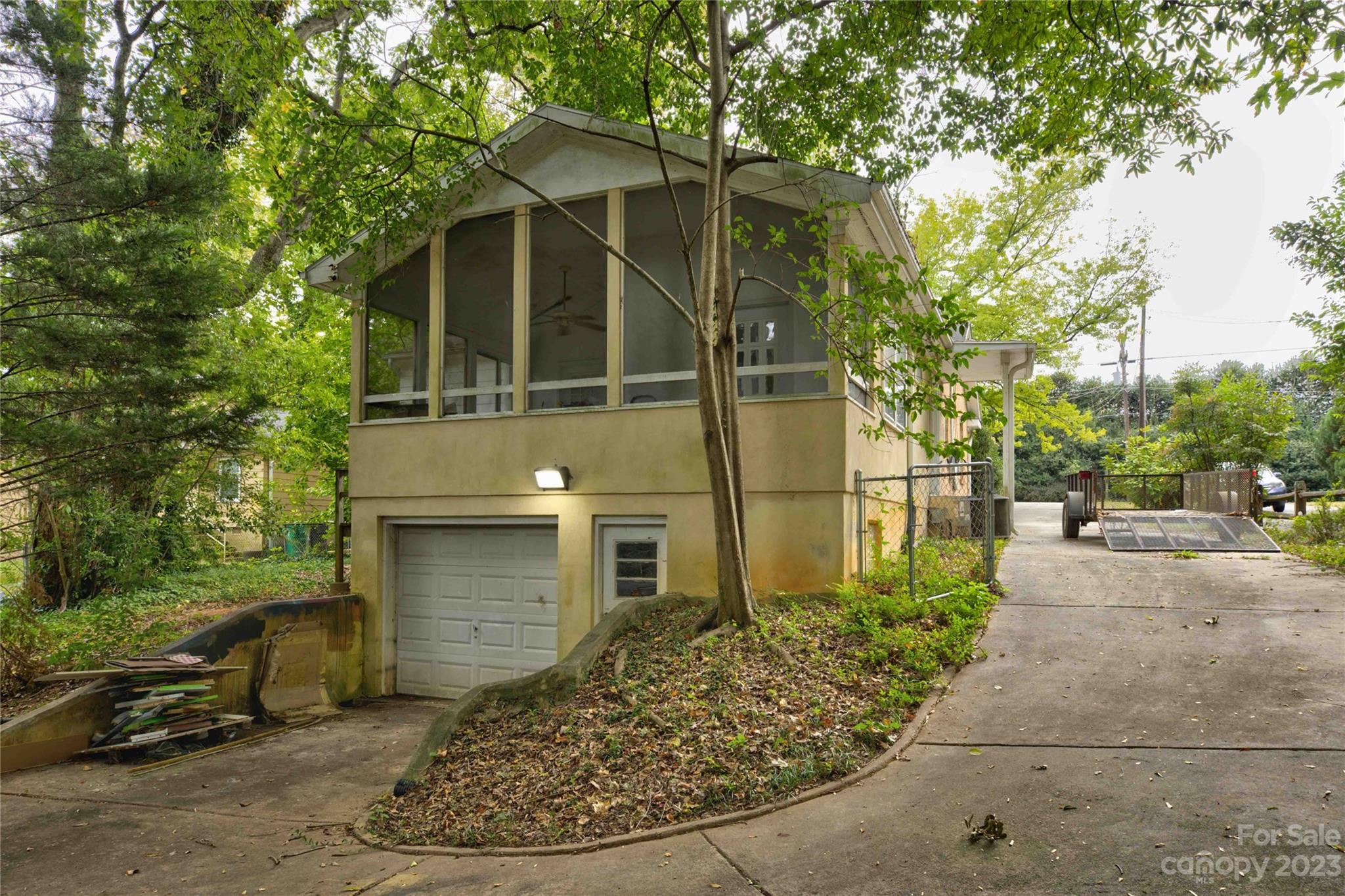 5914 Sharon Road Charlotte, NC 28210 - Photo 30 of 31 Gallery Image 30