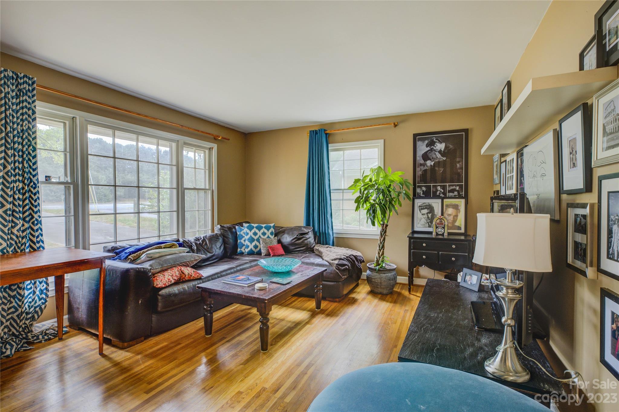 5914 Sharon Road Charlotte, NC 28210 - Photo 4 of 31 Gallery Image 4