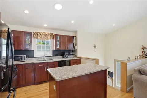 $525,000 | 212 Lexington Avenue, North Providence, RI 02904