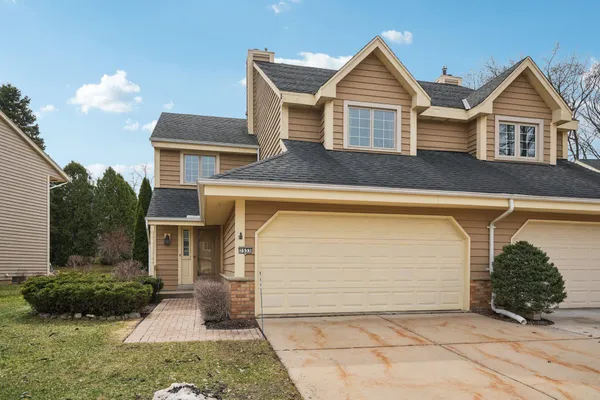 $329,900 | 7533 Tuckaway Creek Drive, Franklin, WI 53132