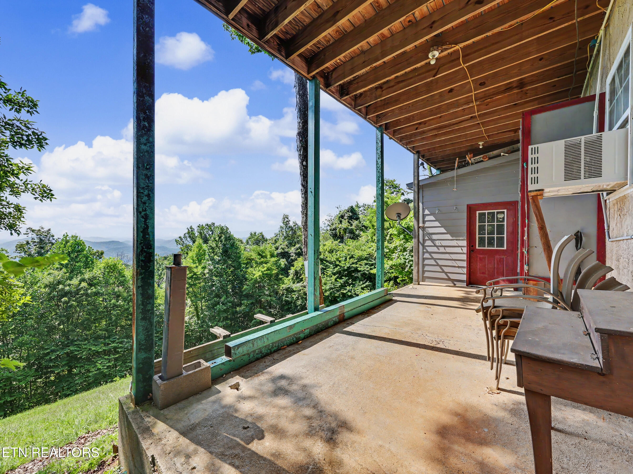 714 Shell Mountain Road Sevierville, TN 37876 - Photo 40 of 51 IMG_6902