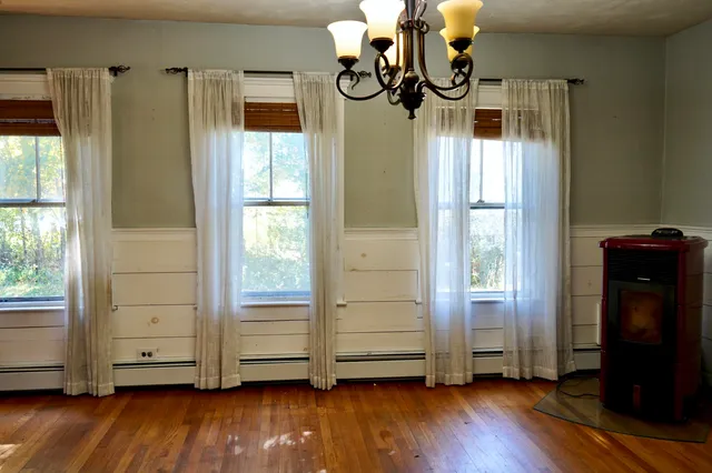 $289,900 | 14 Main Street, Detroit, ME 04929